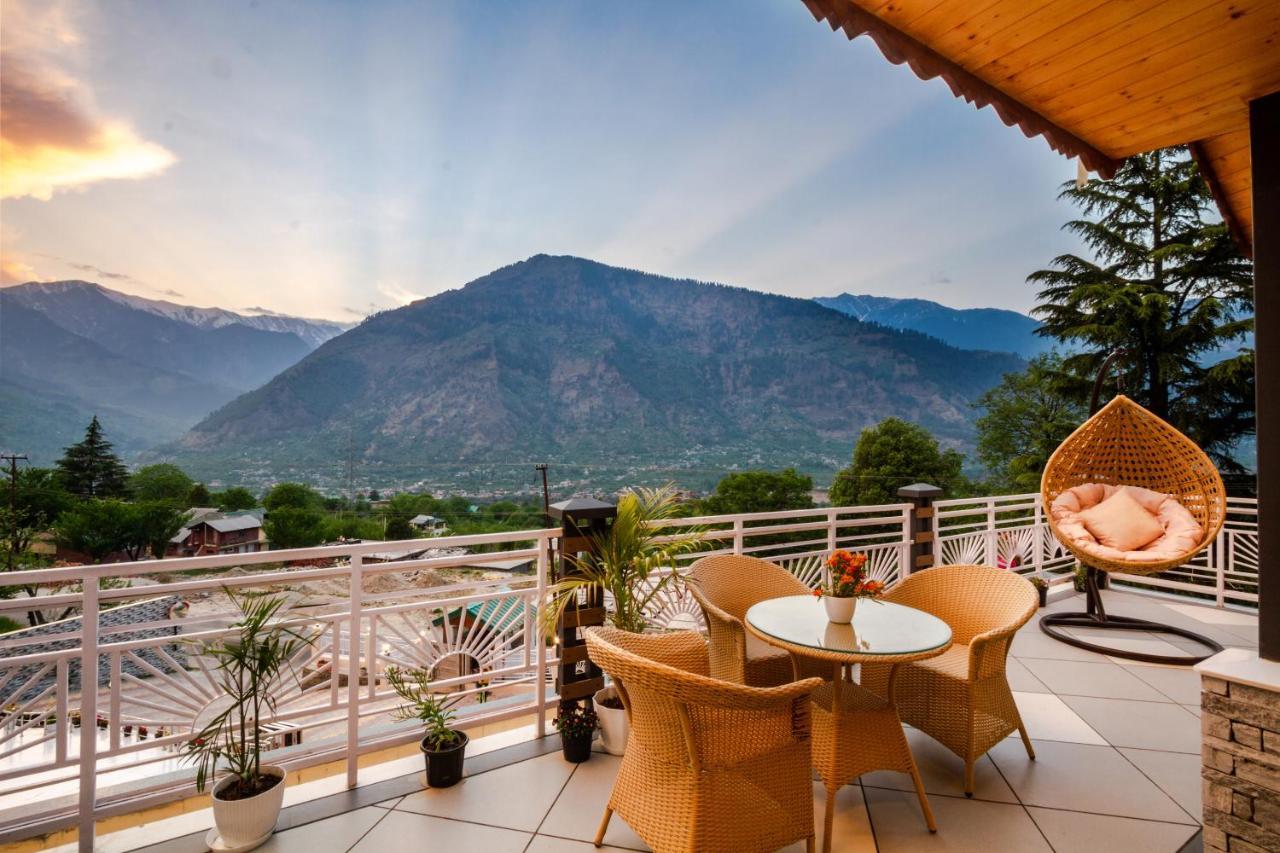 Anand Vardhan Resorts Manali  Exterior photo