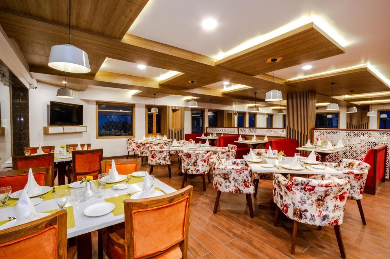 Anand Vardhan Resorts Manali  Exterior photo