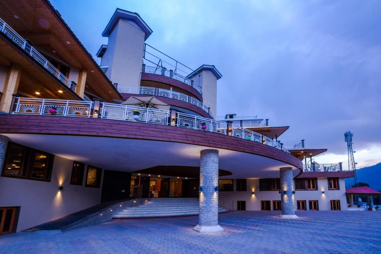 Anand Vardhan Resorts Manali  Exterior photo
