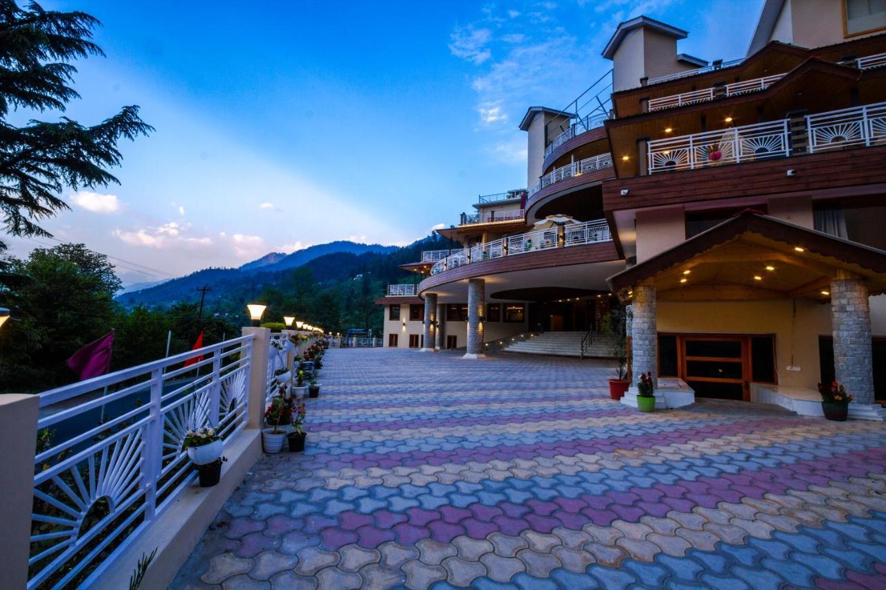 Anand Vardhan Resorts Manali  Exterior photo
