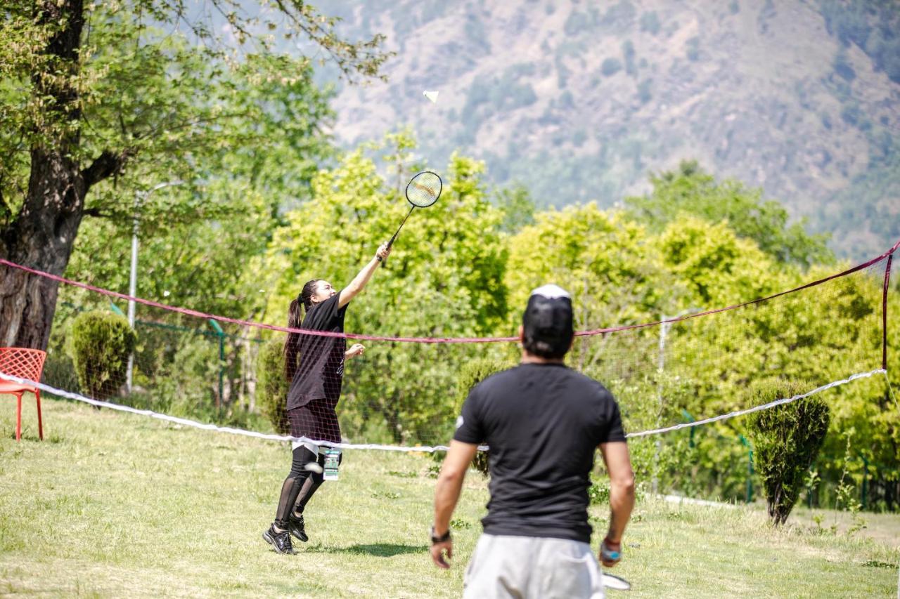 Anand Vardhan Resorts Manali  Exterior photo