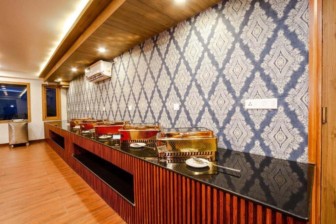 Anand Vardhan Resorts Manali  Exterior photo