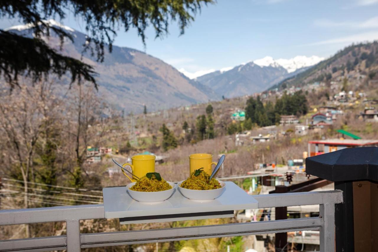 Anand Vardhan Resorts Manali  Exterior photo
