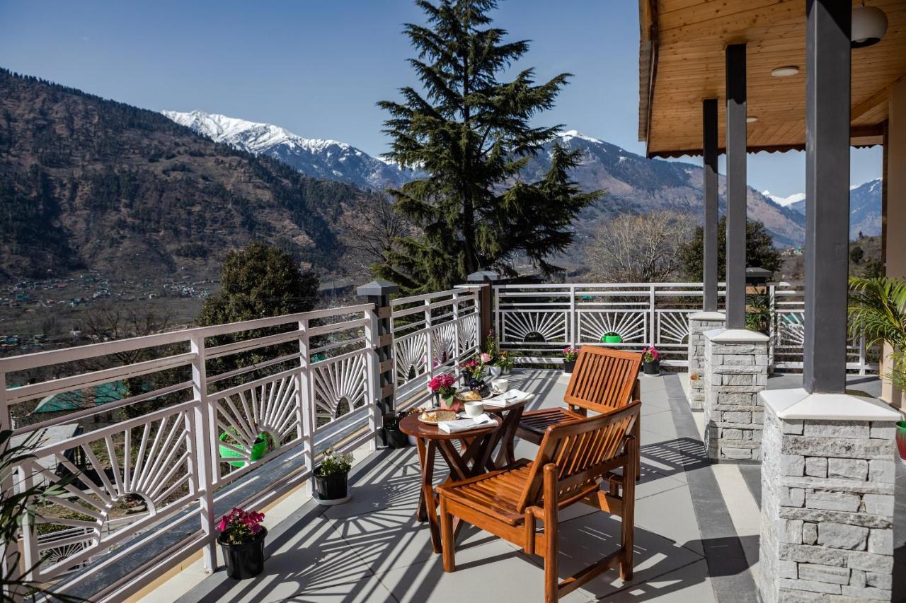 Anand Vardhan Resorts Manali  Exterior photo