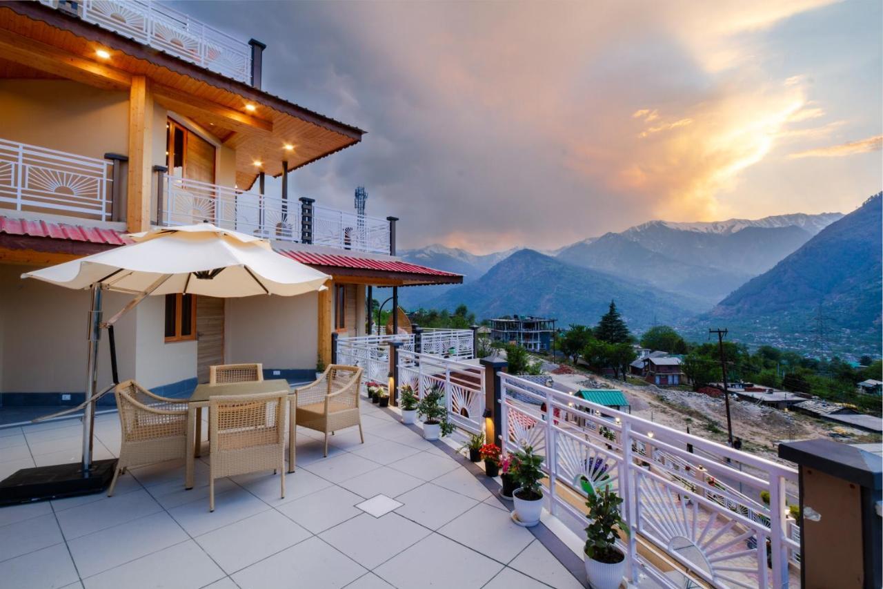 Anand Vardhan Resorts Manali  Exterior photo