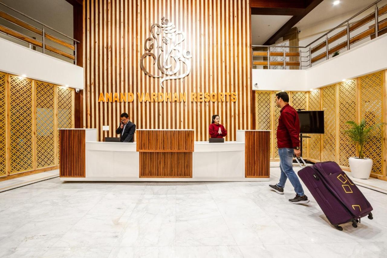 Anand Vardhan Resorts Manali  Exterior photo