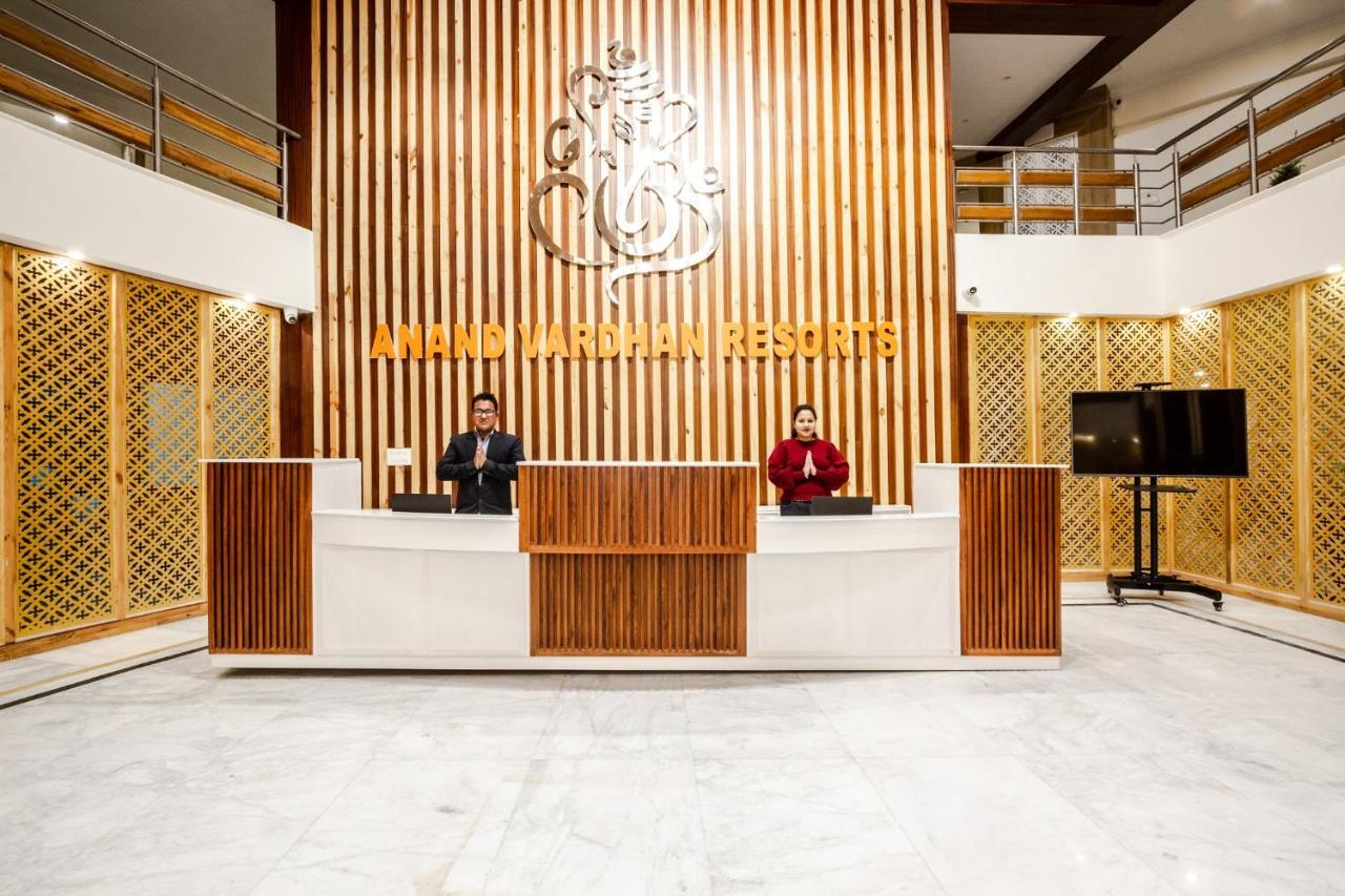 Anand Vardhan Resorts Manali  Exterior photo