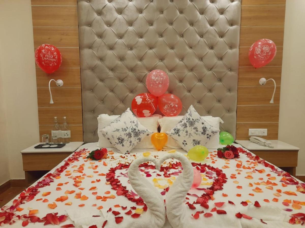 Anand Vardhan Resorts Manali  Exterior photo