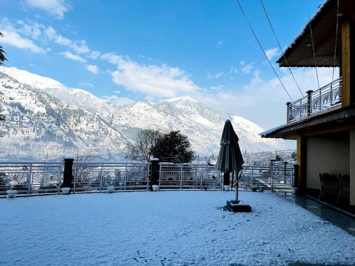 Anand Vardhan Resorts Manali  Exterior photo
