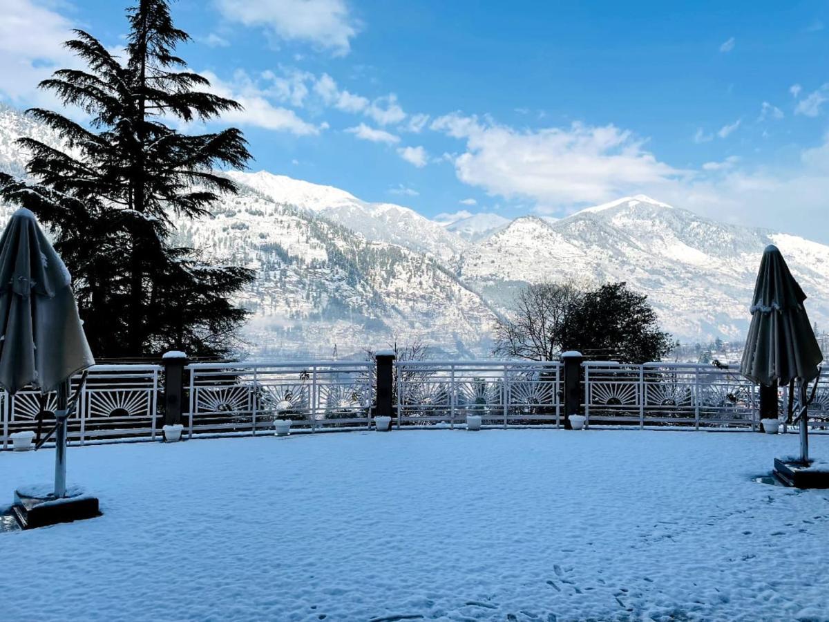 Anand Vardhan Resorts Manali  Exterior photo