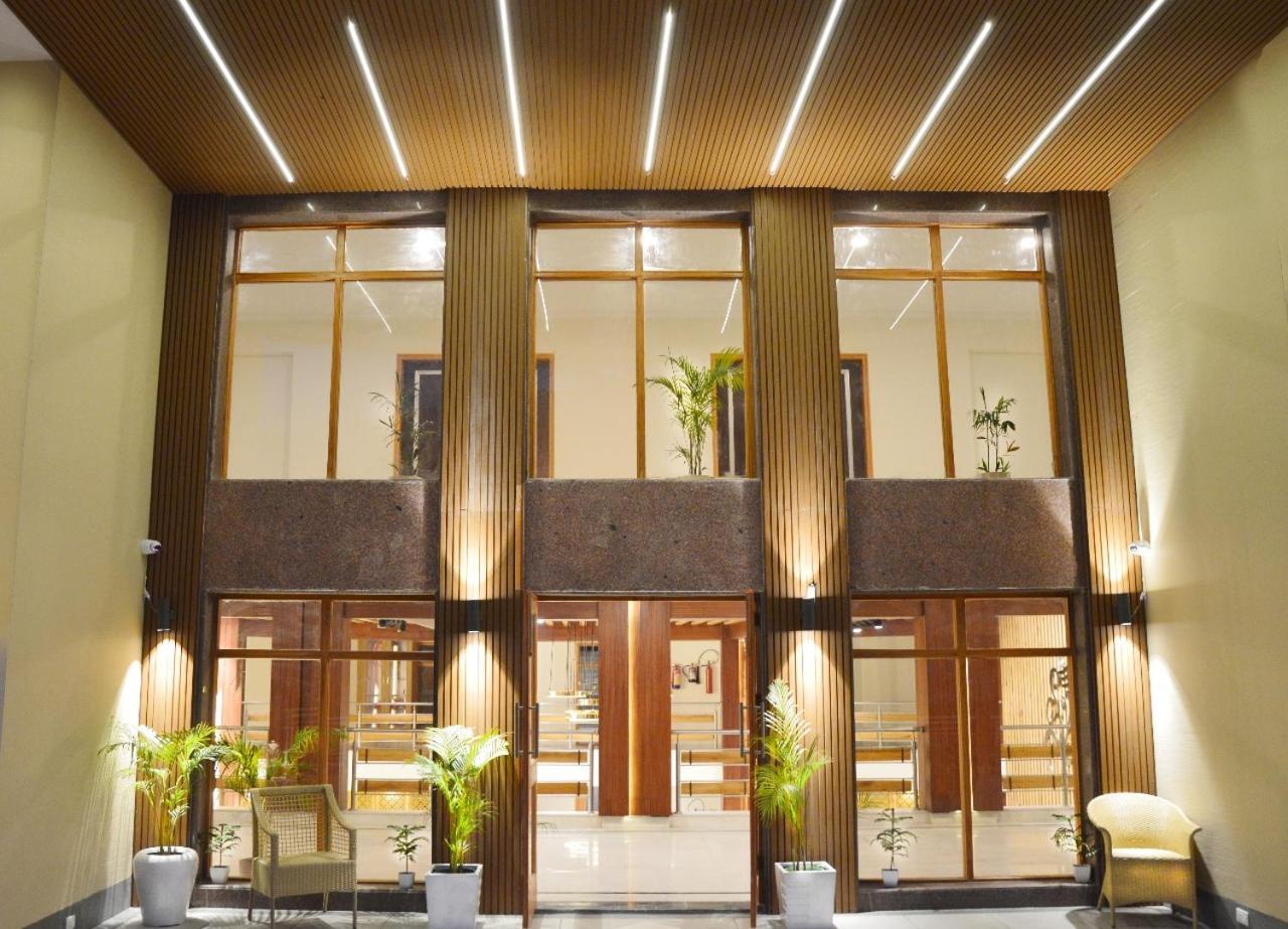 Anand Vardhan Resorts Manali  Exterior photo